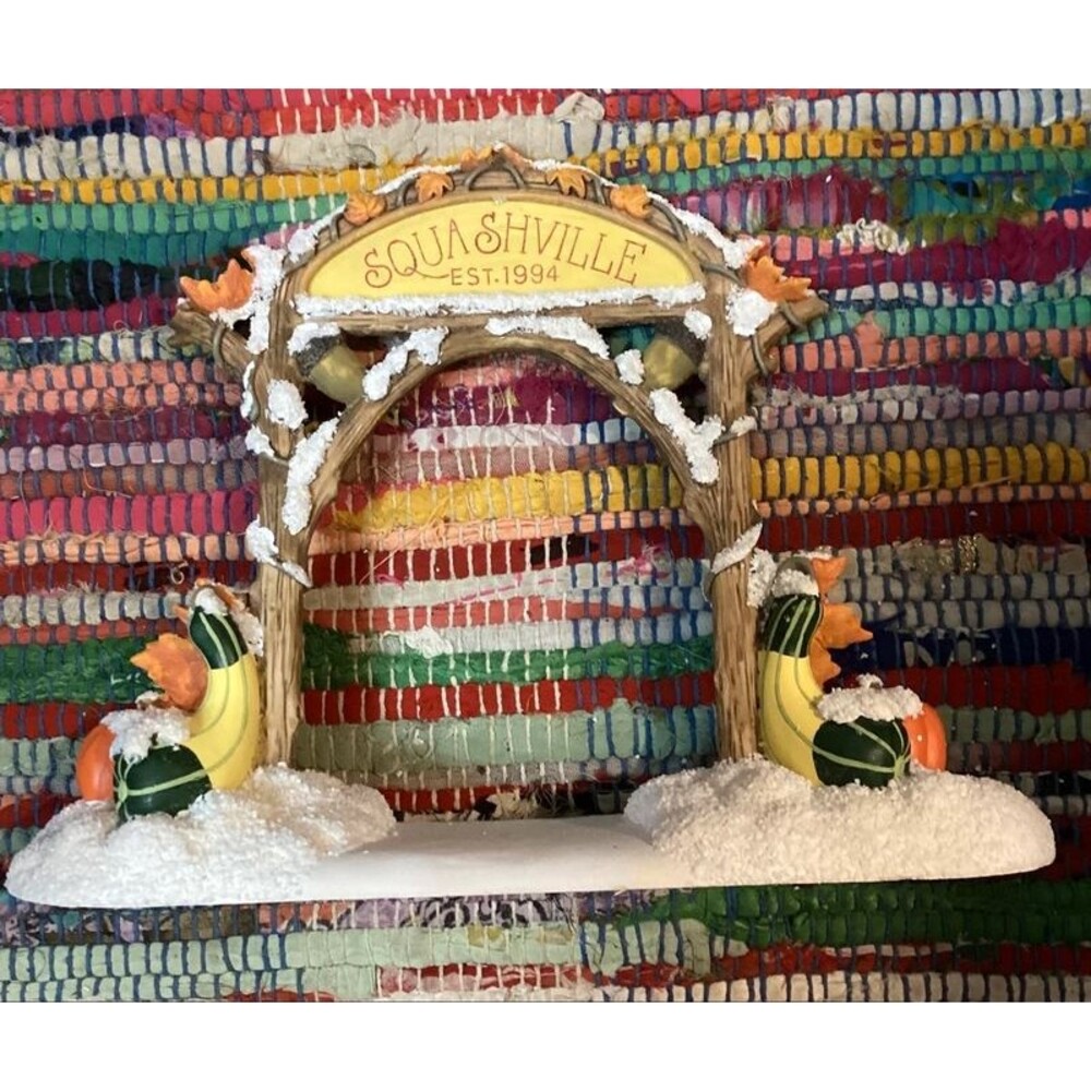 Charming Tails Squashville Village Sign Accessory Silvestri/ Fitz & Floyd 1994